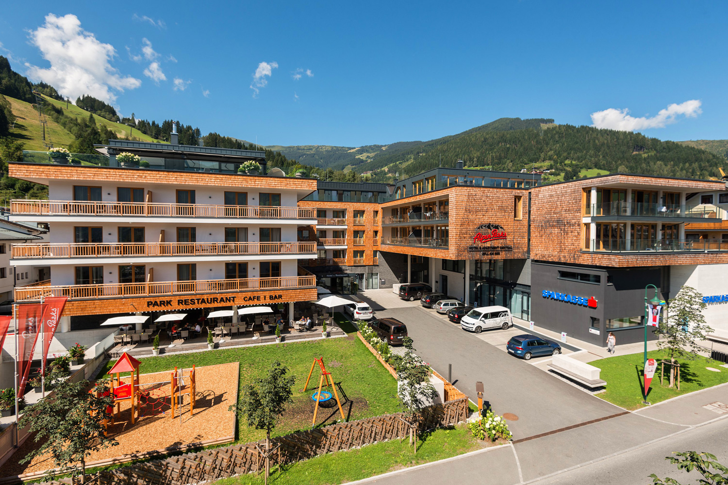 Alpenparks Hotel & Apartment Central Zell am See